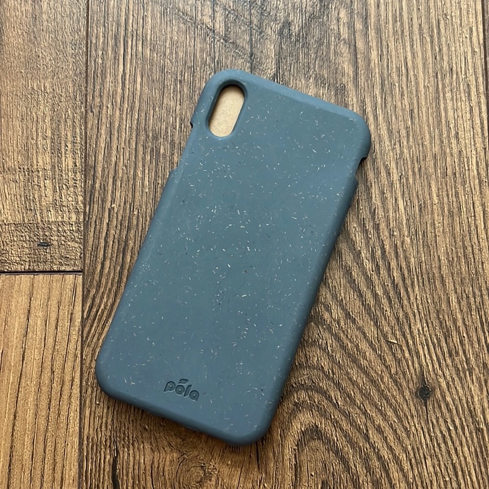 Pela iPhone XS Max Shark Skin Case